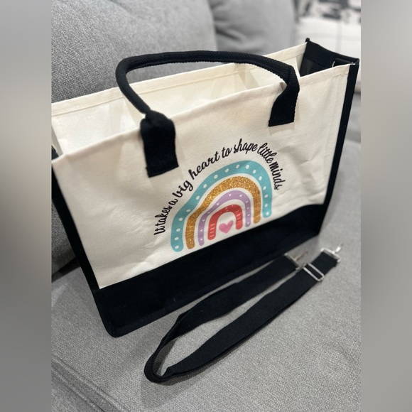 Teacher Tote NEW - Picture 2 of 7